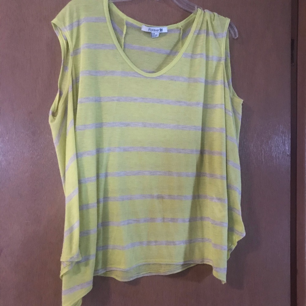 Slinky Summer Tee